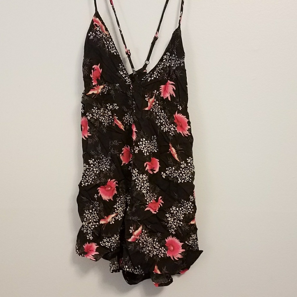 NWT sleepwear romper - Picture 2 of 3